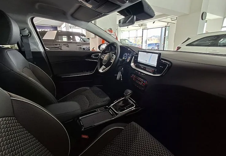Zunanja slika - KIA XCeed - Kia  1.6 T-GDi EX WAY ISG.7DCT 110.3 kW. VEČ - 9