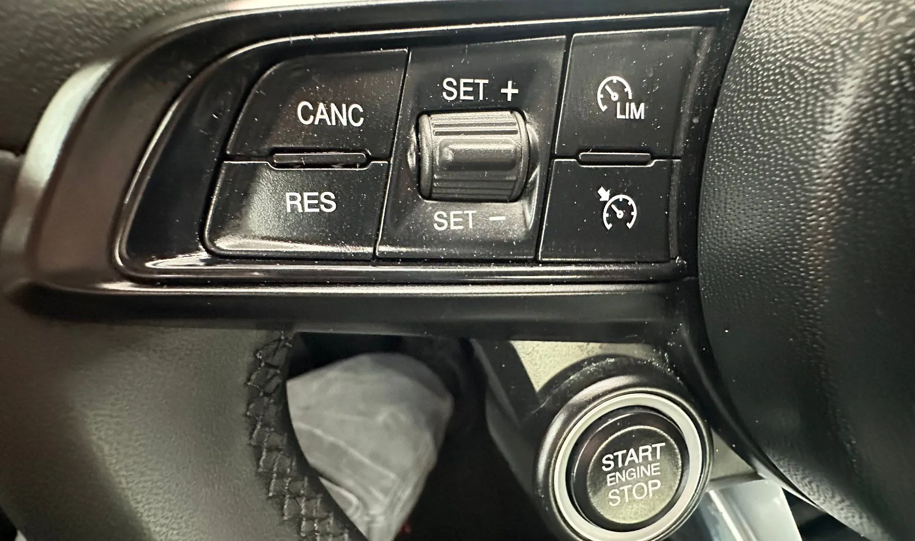 Zunanja slika - Alfa Romeo Tonale - 1.5 130 Super Avt.NEMŠKI+4ALU.KAMERA.LED.86.515 KM - 2