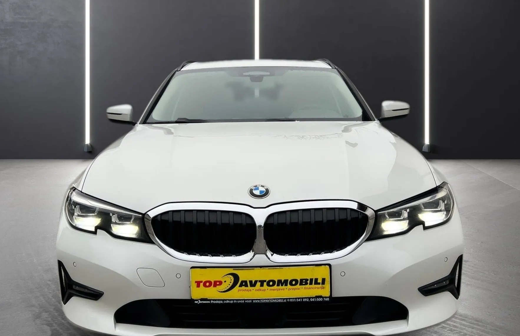Zunanja slika - BMW Serija 3 - Touring: 320d xDrive FULL LED NAVI ACC KAM PDC VIRTUAL . - 9