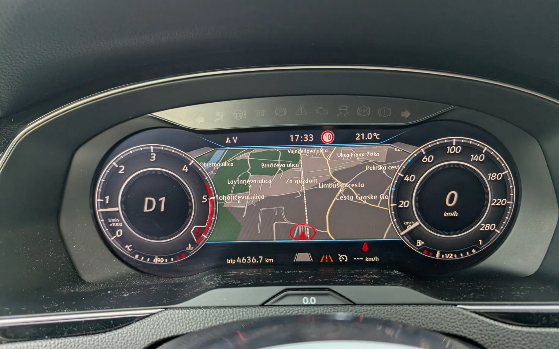 Notranja slika - Volkswagen Arteon - 4motion 2,0 TDI BMT R-Line DSG - 7