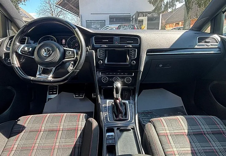 Zunanja slika - Volkswagen Golf - 2.0 GTI BMT DSG - KAMERA - 10