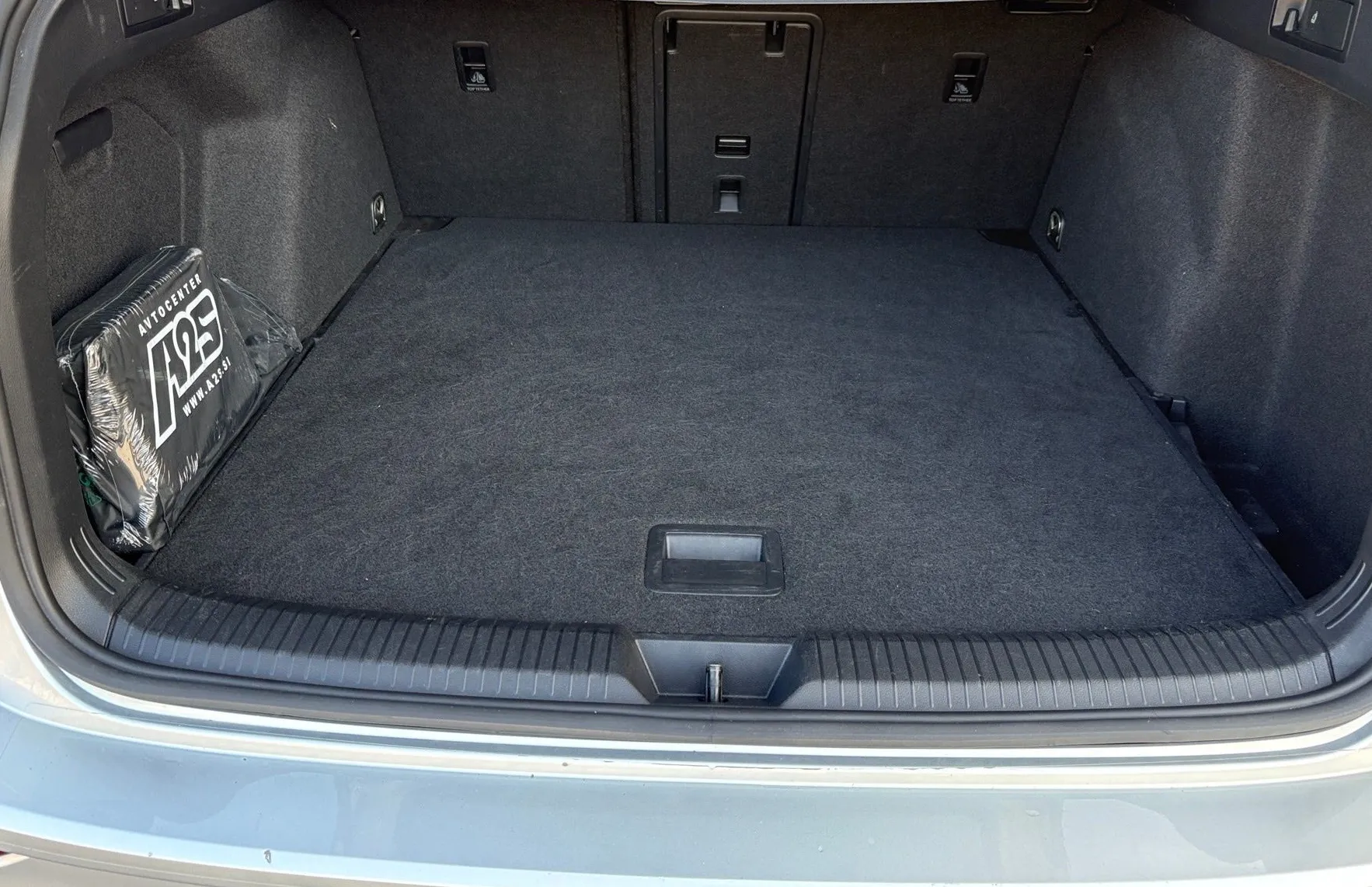 Zunanja slika - VW Golf - Variant 2.0 TDI DSG Life - 12
