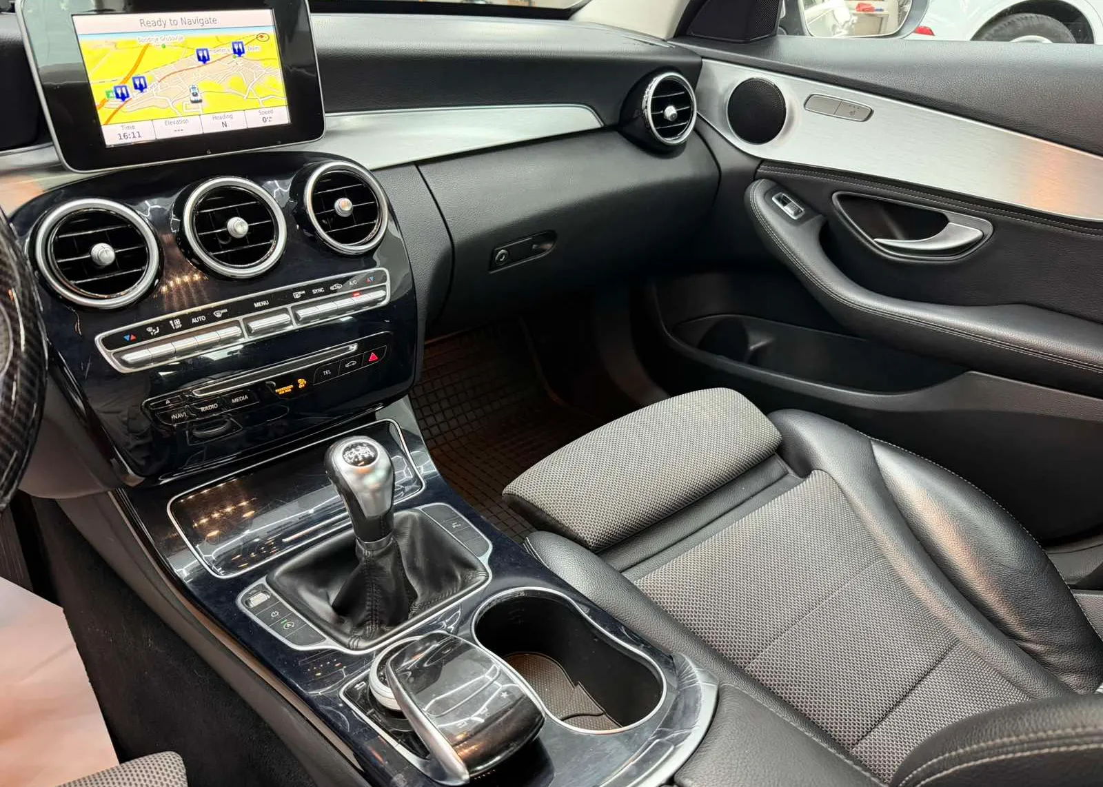 Zunanja slika - Mercedes-Benz C-Razred - C 200 d - 5