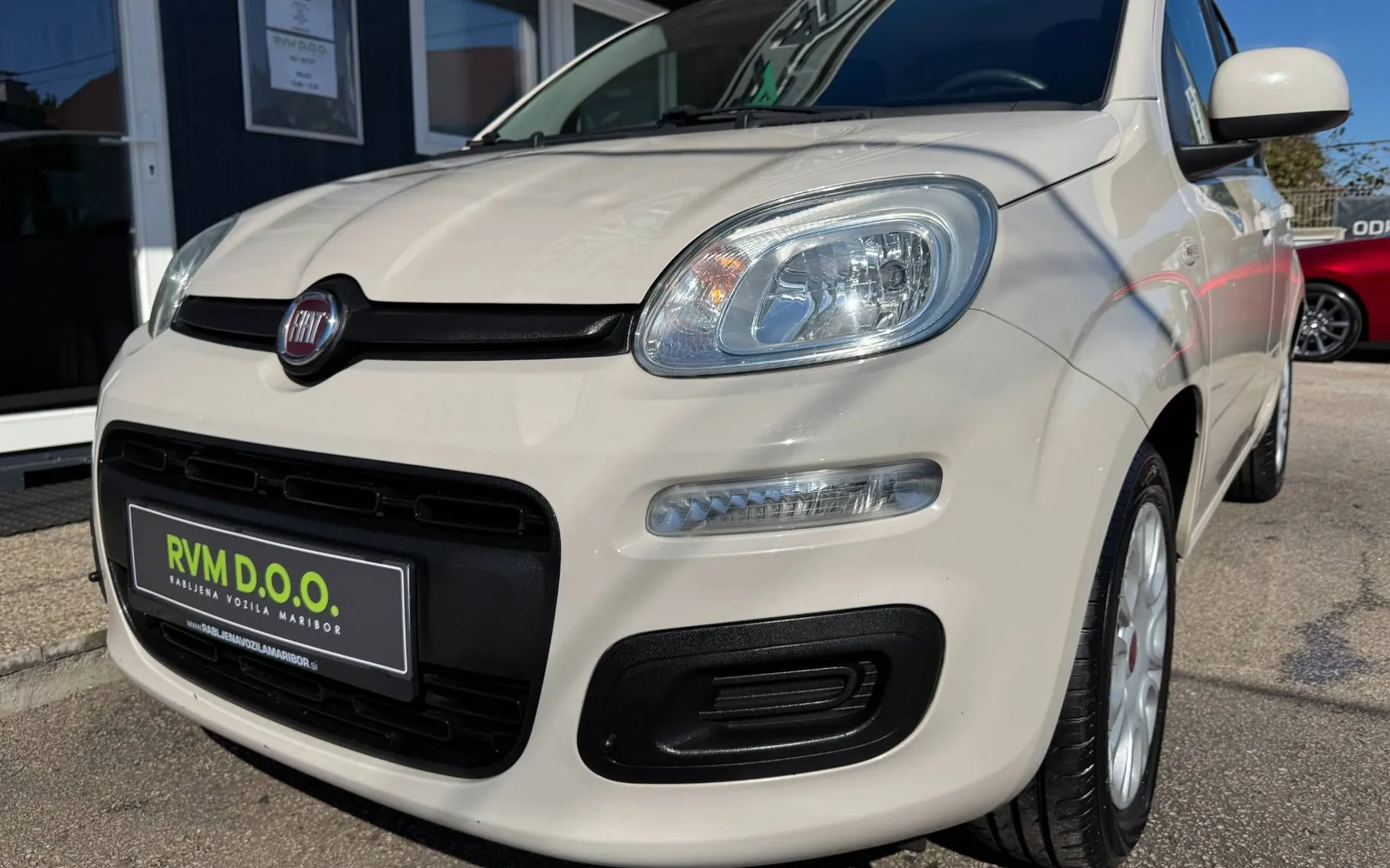 Zunanja slika - Fiat Panda - 1.2 8v°EASY°1.LASTNICA°KLIMA°CITY°EL.POMIK ST.° - 2