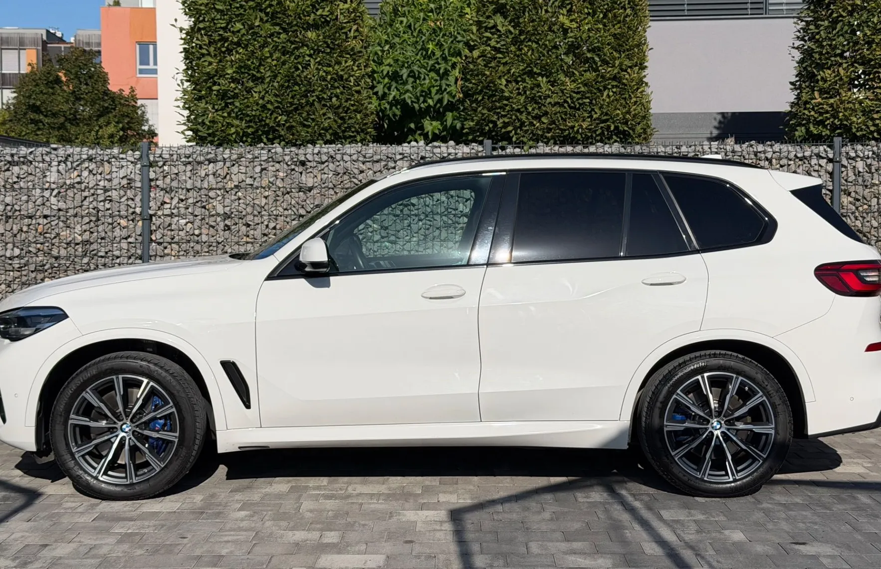 Zunanja slika - BMW X5 - serija : xDrive30d Avt. M-Optik |KLJUKA|H K|HUD|KAM|PANO| - 7