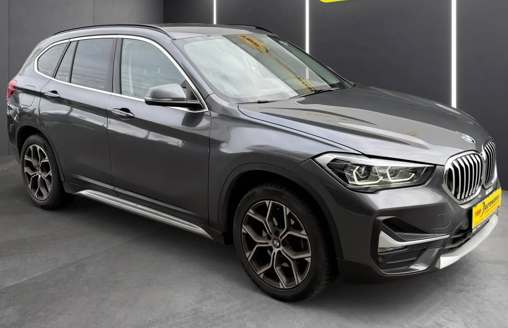 Zunanja slika - BMW X1 - serija : sDrive18i XLINE FULL LED PDC NAVI TEMPOMAT TOP - 9