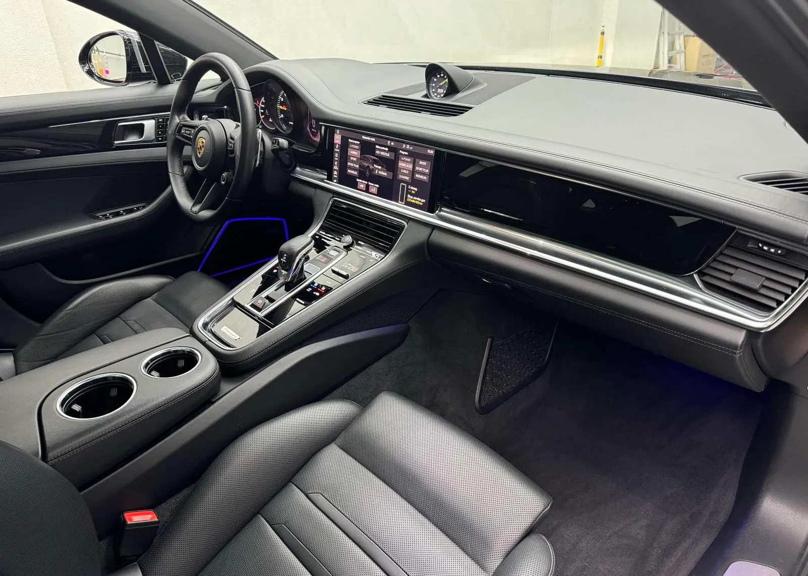 Zunanja slika - Porsche Panamera - 4S E-Hybrid PDK - 7