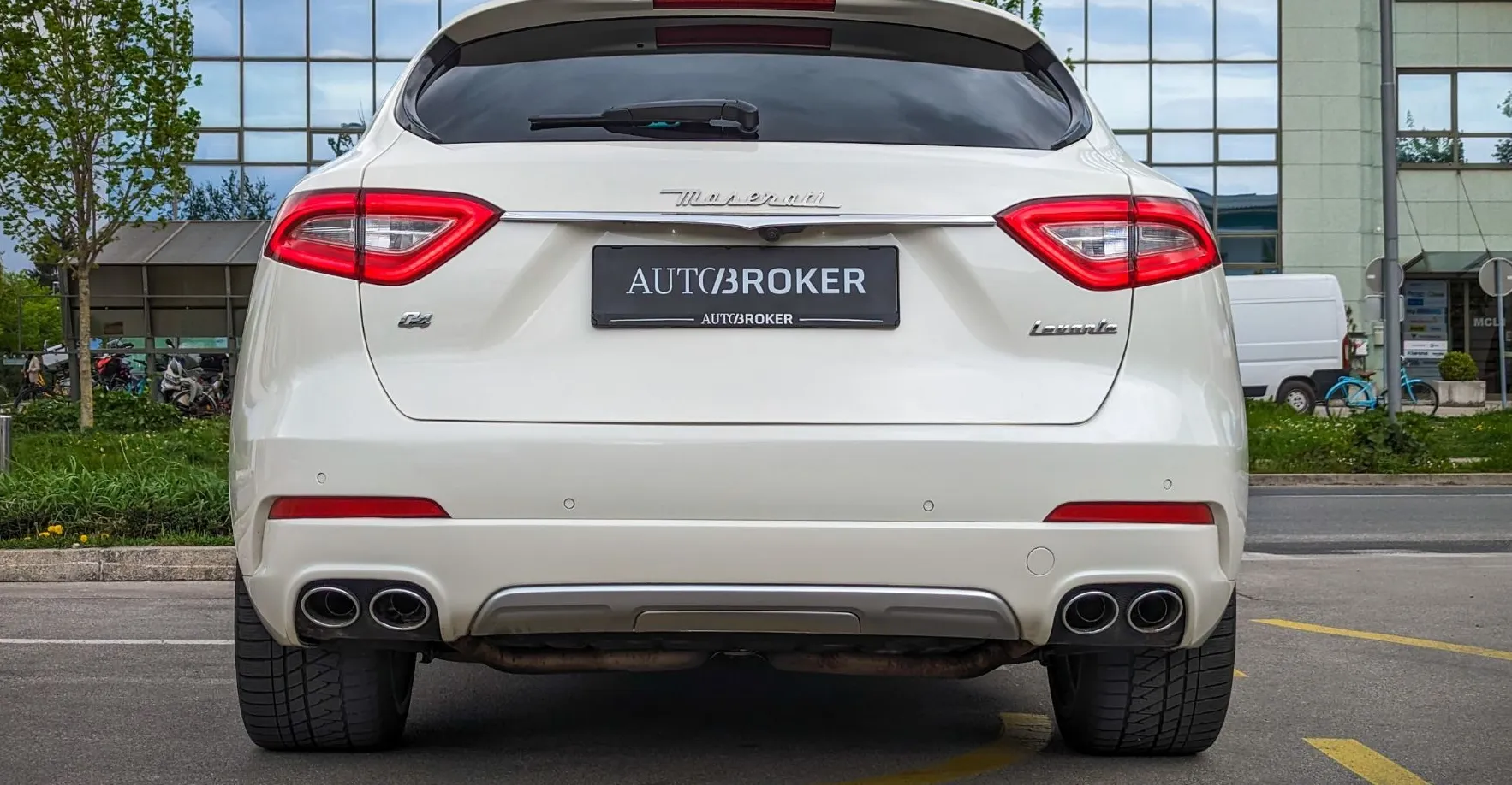 Zunanja slika - Maserati Levante - V6 21 ACC 360 PANO BOWERS WILKINS SURROUND - 6