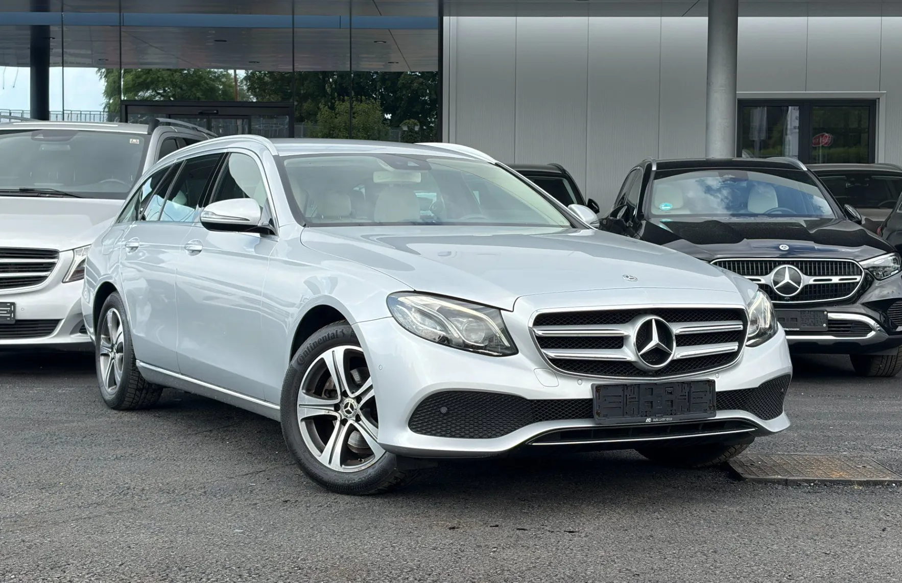 Zunanja slika - Mercedes-Benz E-Razred - E 220 d T Avantgarde Avt. - 1
