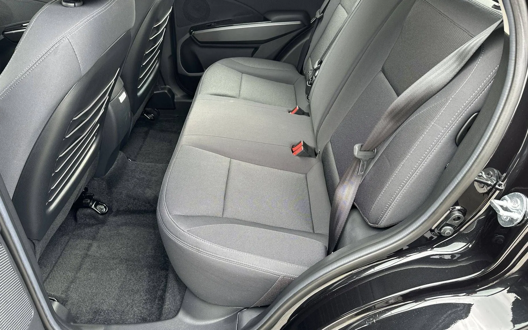 Zunanja slika - SsangYong Tivoli - 1.5 T-GDi Fresh 2WD M T... - 18