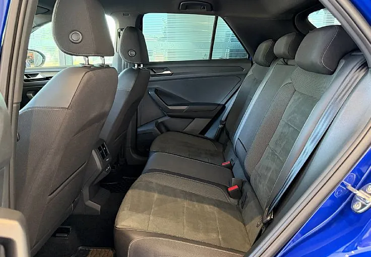 Zunanja slika - Volkswagen T-Roc - 4JOY 2.0 TDI DSG SLO- 1.Lastnik VLEČNA KLJUKA - 10
