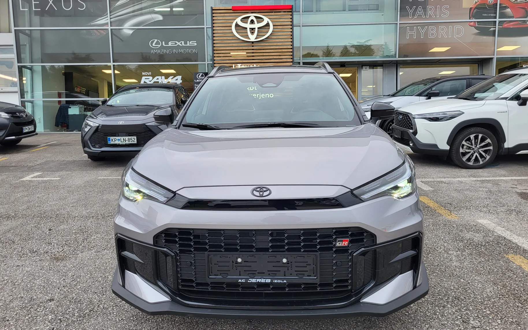 Zunanja slika - Toyota Corolla - 2.0 HEV GR Sport AWD - 4