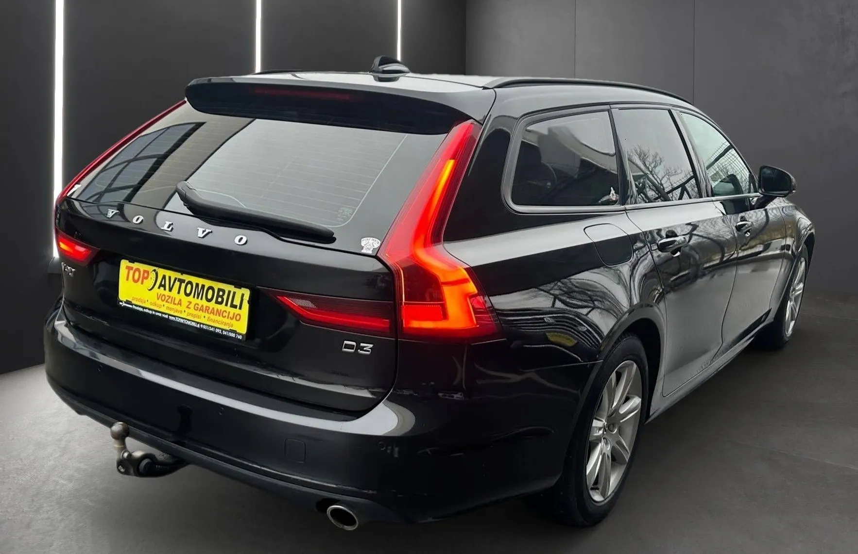 Zunanja slika - Volvo V90 - D3 FUL LED NAVI ACC GR.VOLANA IN SEDEŽEV KLJUKA .. - 8