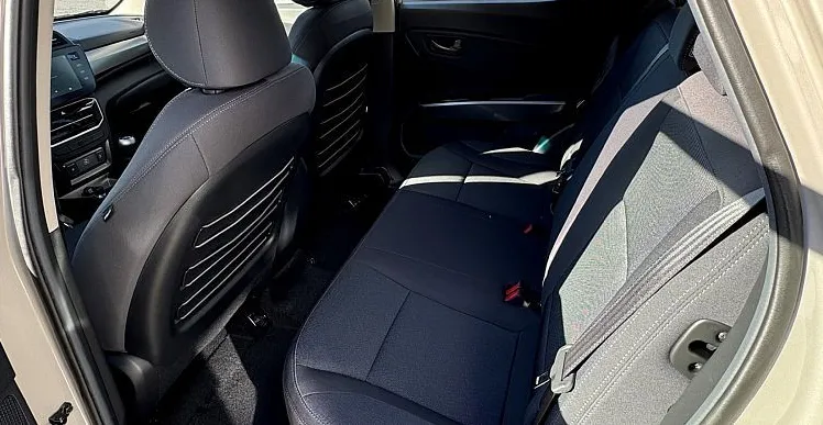 Zunanja slika - SsangYong Tivoli - 1.5 T-GDI Fresh 2WD M T - 9