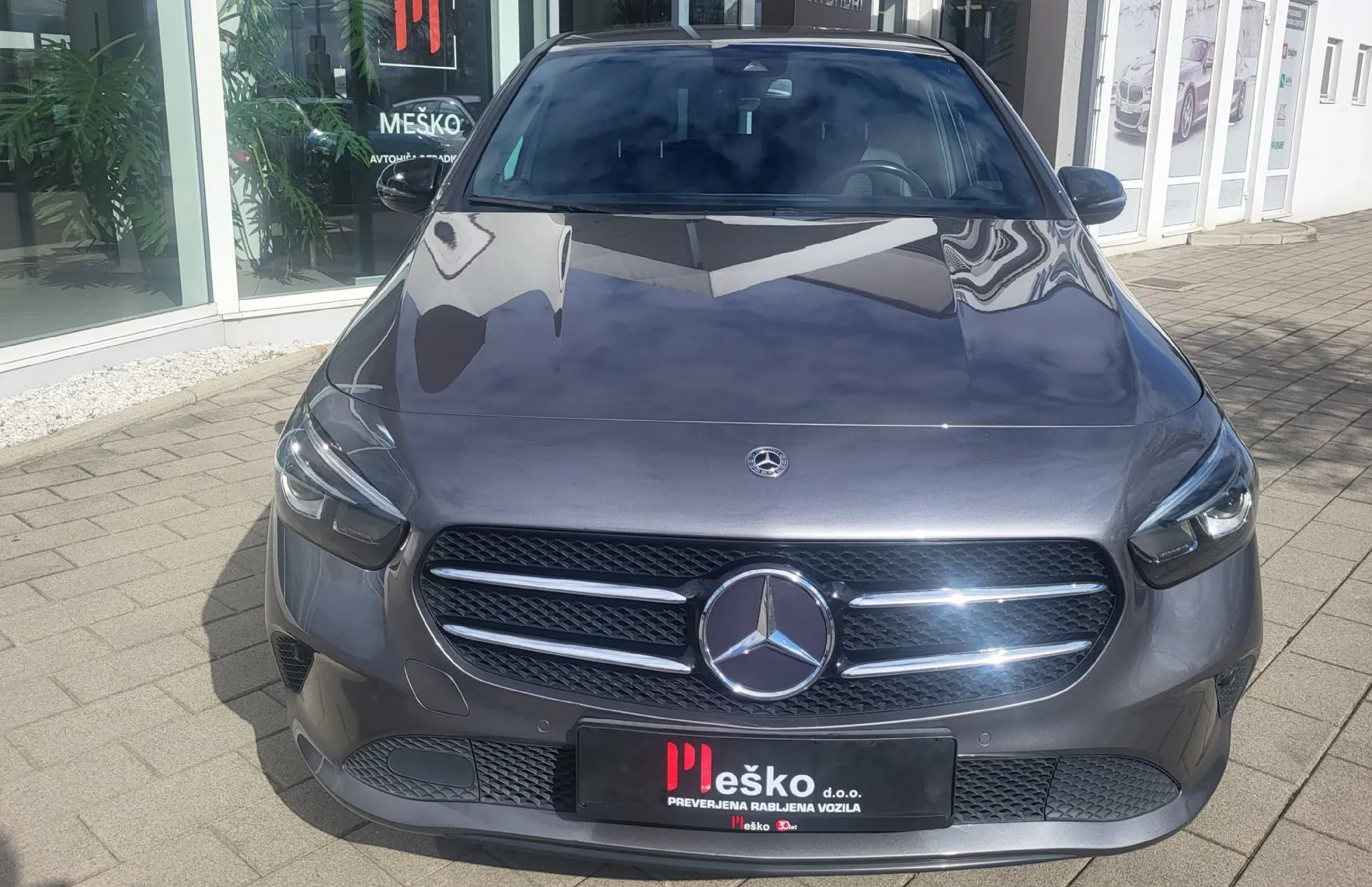 Zunanja slika - Mercedes-Benz B-Razred - B 180 d DTC Progressive navi-alu-pdc-acc-temp-serv - 2