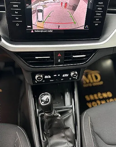 Zunanja slika - Škoda Kamiq - 1.6TDI Style.GRETJE.SEDEŽEV-KAMERA-LED-BREZ POLOGA - 11