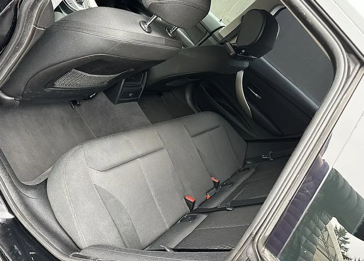 Zunanja slika - BMW Serija 3 - Gran Turismo: 335d xDriveAdvantage-NAVI-2xPDC-GRETJE SED - 11