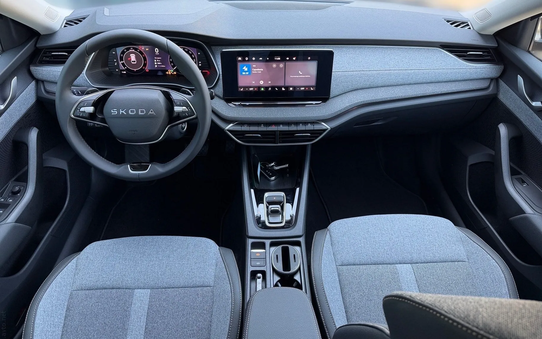 Notranja slika - Škoda Octavia - Combi 2.0 TDI Family DSG... - 9