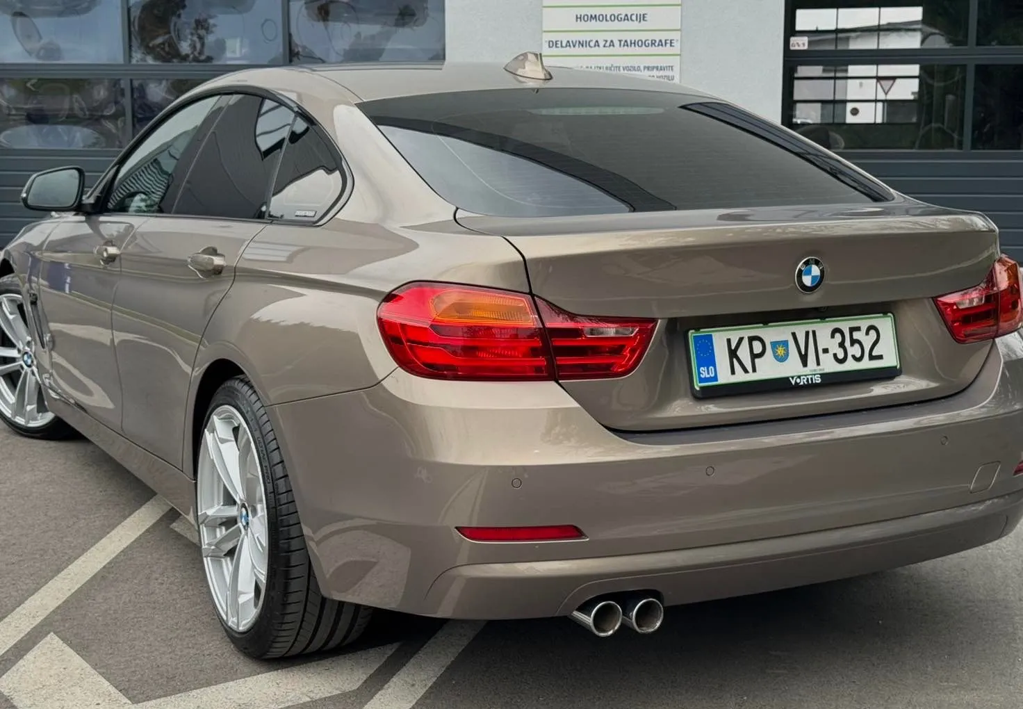 Zunanja slika - BMW Serija 4 - Gran Coupe: 420d Gran Coupé  SHADOW - 7