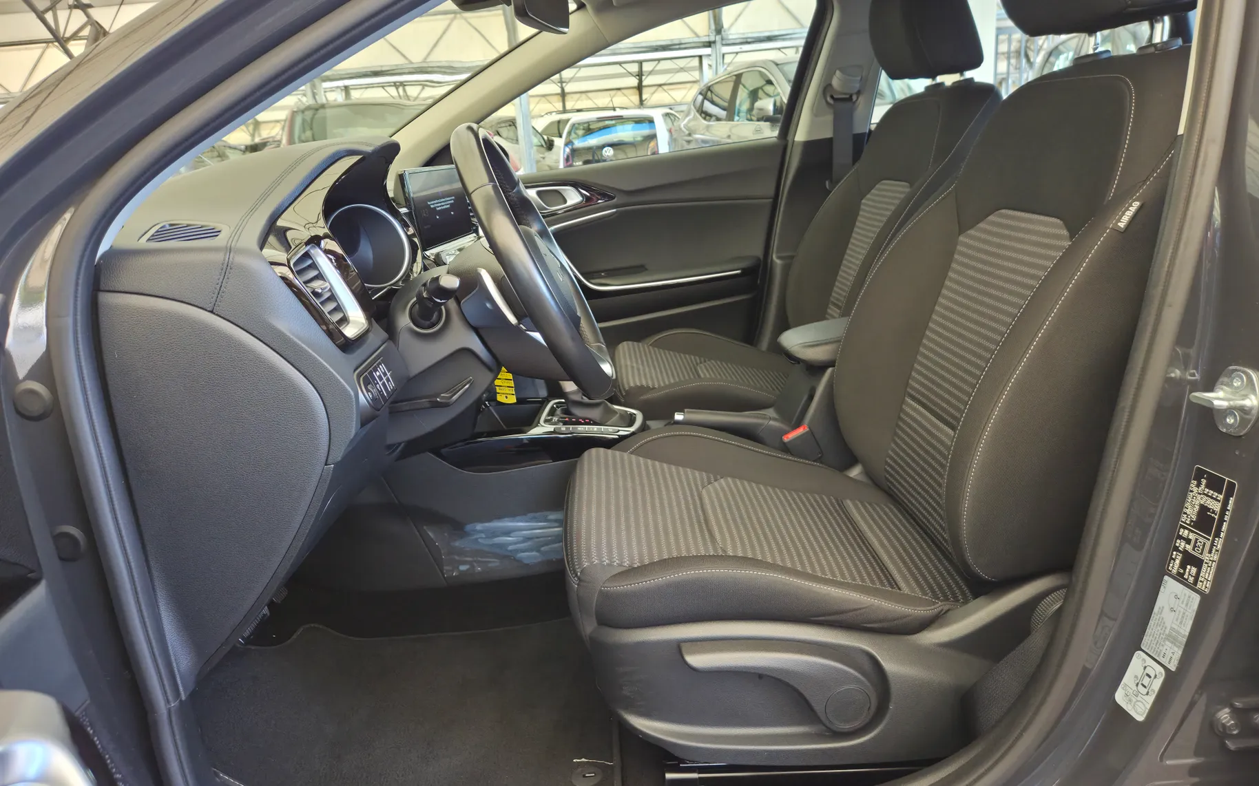 Zunanja slika - KIA Ceed - 1.6 CRDi MHEV LX Champion ISG DCT NAVI KAMERA - 19