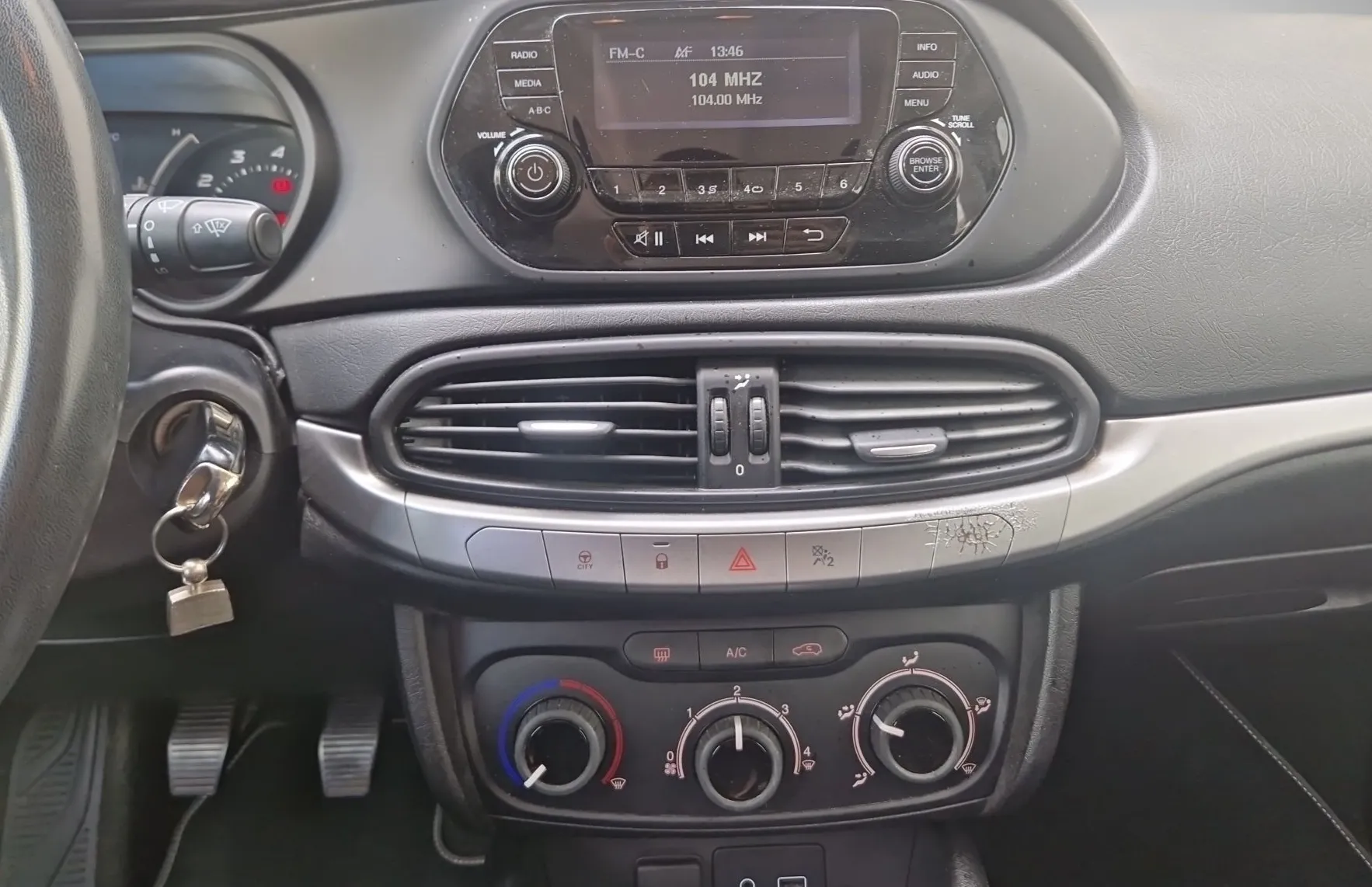 Zunanja slika - Fiat Tipo - 1.4 16V Easy - 13