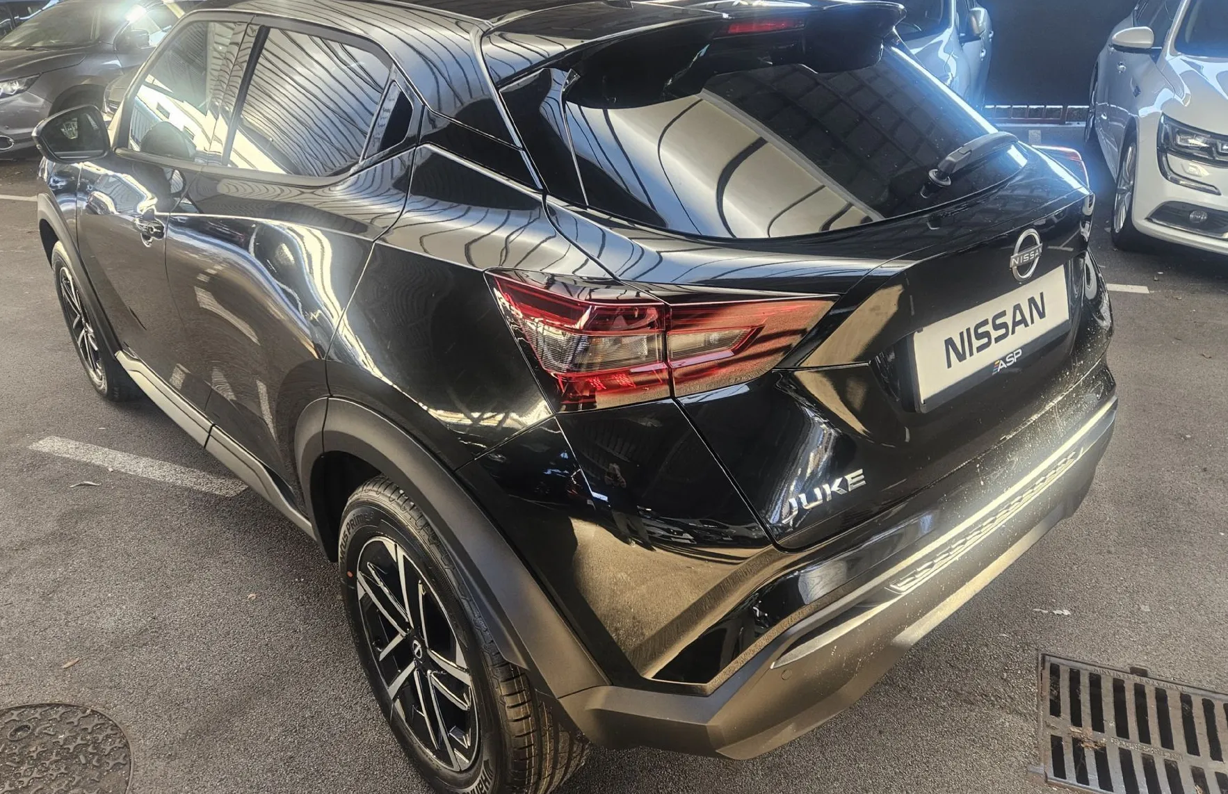 Zunanja slika - Nissan Juke - 1.0 DIG-T 114 N-Connecta - 4