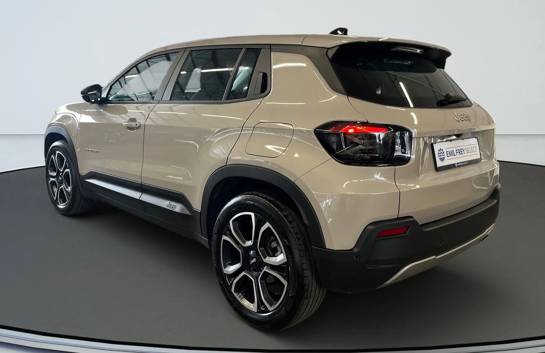Zunanja slika - Jeep Avenger - Jeep  1.2 GSE T3 Altitude - 4