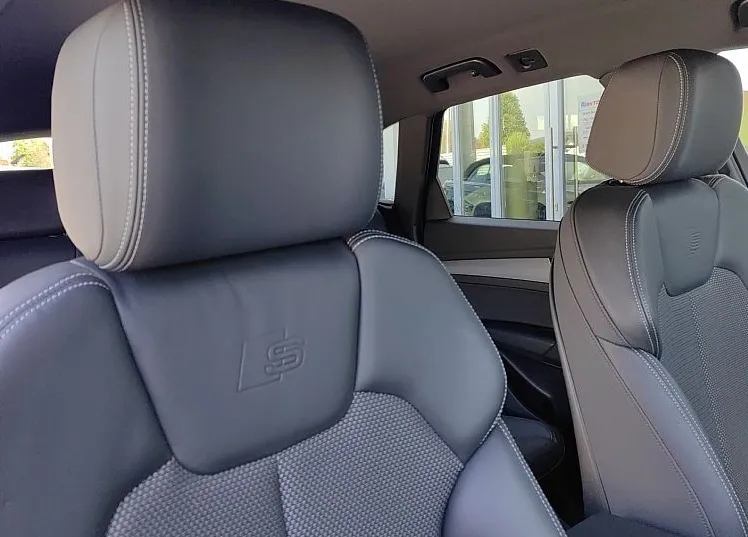 Zunanja slika - Audi Q5 - 40TDI-Q-3X-S-LINE-1.LAST-SLO-ZRAČNO-MATRIX-KAMER- - 12