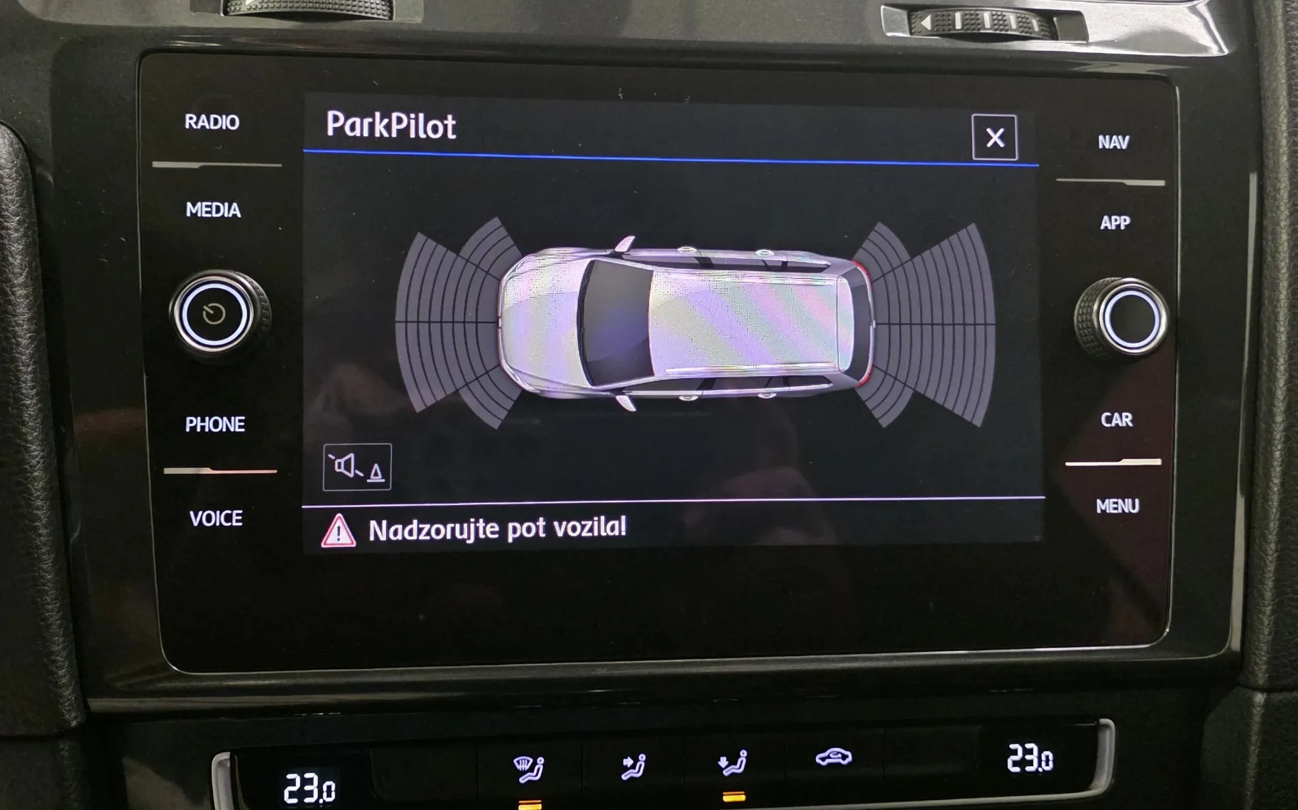 Zunanja slika - VW Golf - Variant 1,6 TDI BMT  85 115 ALU ACC NAVI - 15
