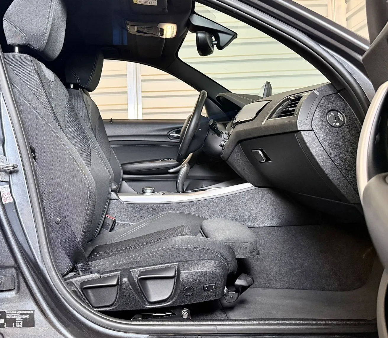 Zunanja slika - BMW Serija 1 - : 118d Sport Line - FULL LED - NAVI - TEMP - PDC ... - 13
