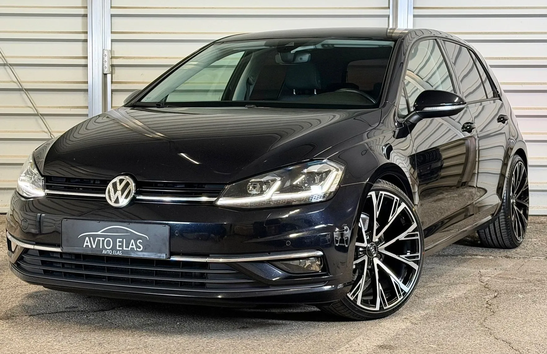 Zunanja slika - Volkswagen Golf - 2.0 TDI - DSG - MASAŽA - ACC - FULL LED - PDC - 1