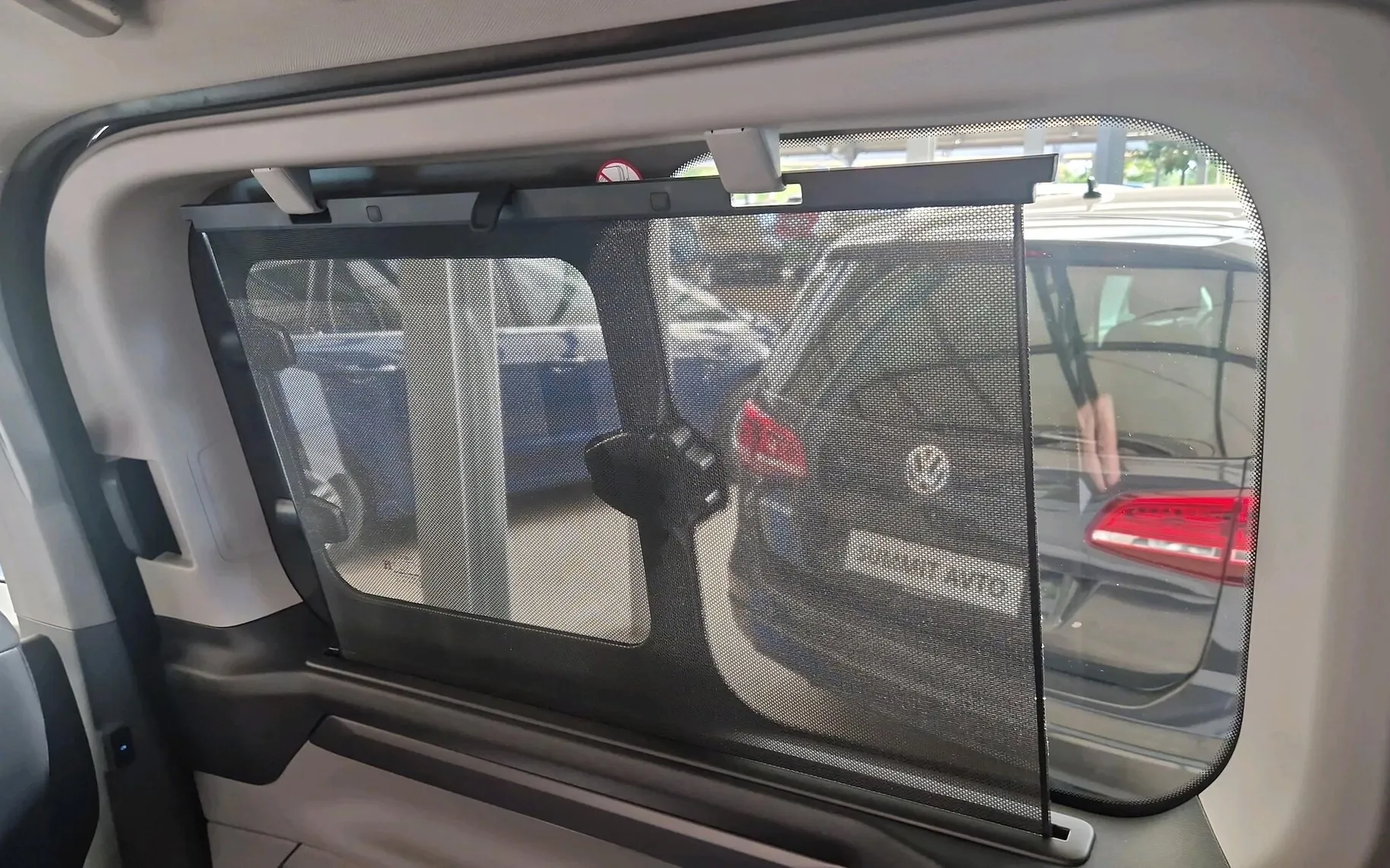 Zunanja slika - Ford Tourneo Custom - TITANIUM X 2.5 PHEV-L1H1-8XSED.-RADAR-USNJE-OPOMBE - 11