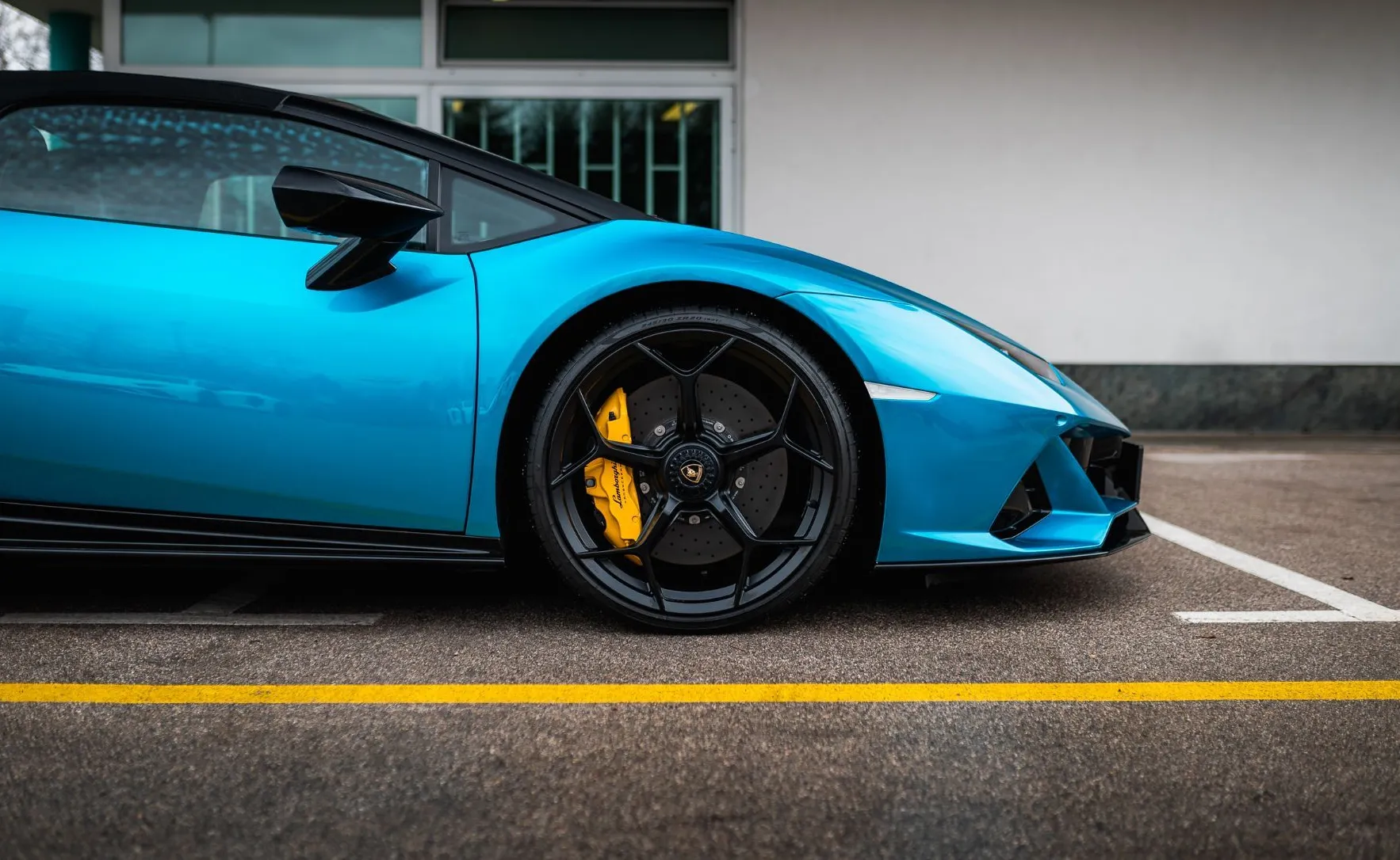 Zunanja slika - Lamborghini Huracan - EVO AWD Spyder Azzuro Secondo - 12