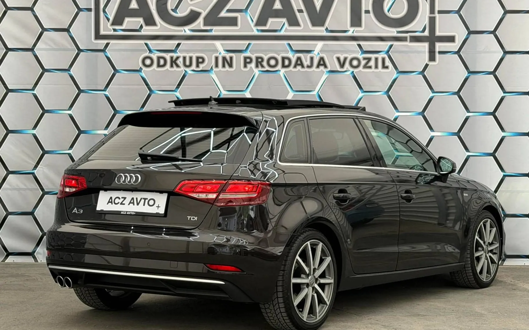 Zunanja slika - Audi A3 - 2.0 TDI•PANORAMA•XENON•NAVI•S LINE•SLO•134.000KM• - 4