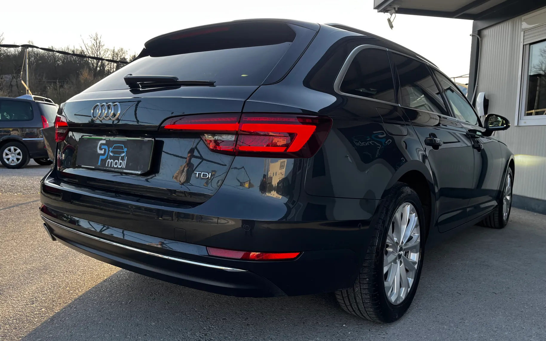Zunanja slika - Audi A4 - Avant - 10