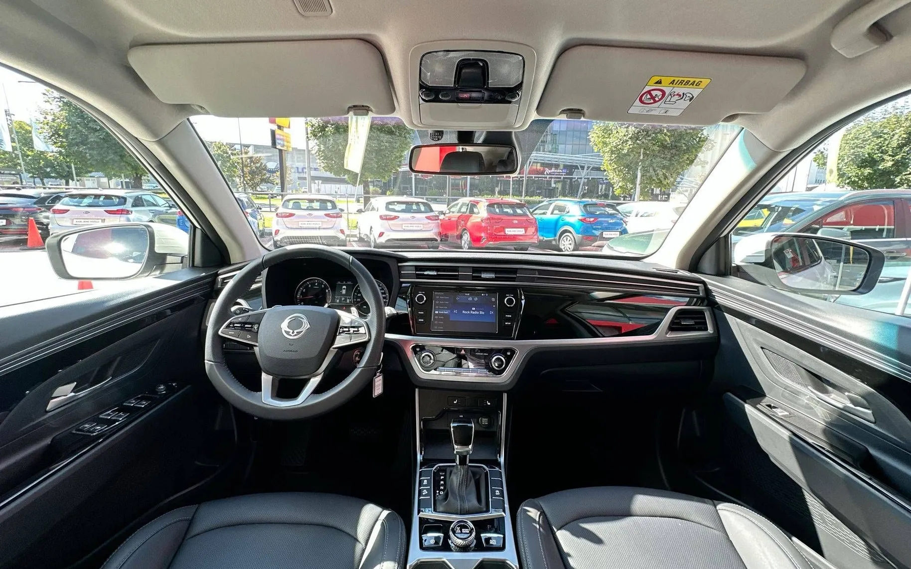 Notranja slika - SsangYong Korando - 1.5 T-GDi Exclusive 4WD AT... - 13
