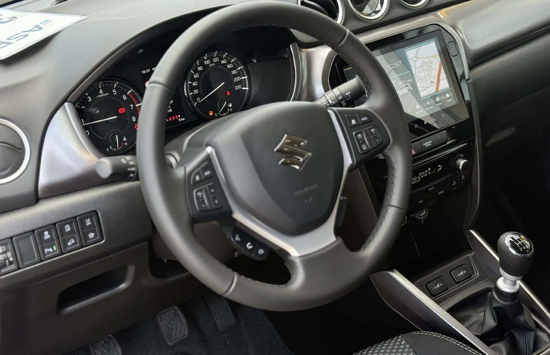 Zunanja slika - Suzuki Vitara - 1.4 BOOSTERJET HYBRID PREMIUM ALLGRIP - 8