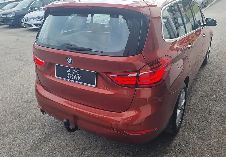 Zunanja slika - BMW Serija 2 - Gran Tourer: 216  SPORTLINE. 7 SEDEŽEV - 6
