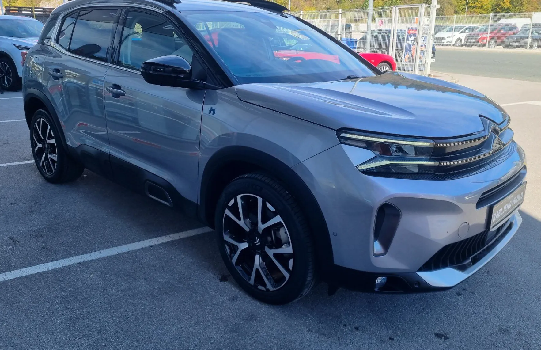 Zunanja slika - Citroën C5 - Aircross 1.6 PHEV Shine Pack Avtomatik - ZNANA ZGODOVINA - 4
