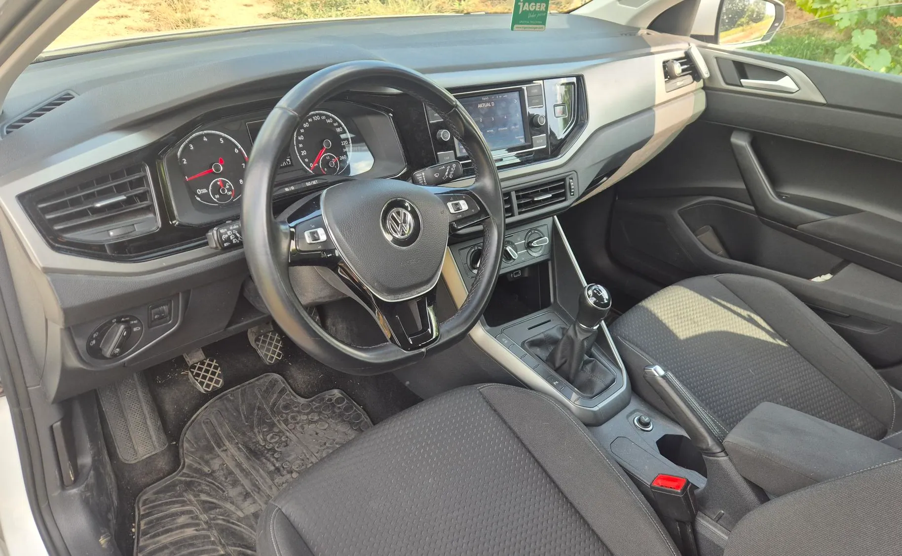 Notranja slika - Volkswagen Polo - Hatchback - 4