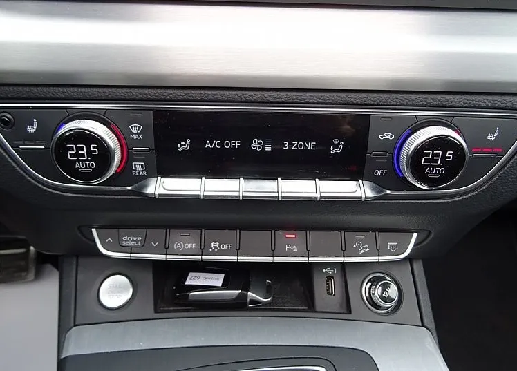 Zunanja slika - Audi Q5 - 40 TDI quattro S tronic 190KM - PANORAMA - 21col - - 16