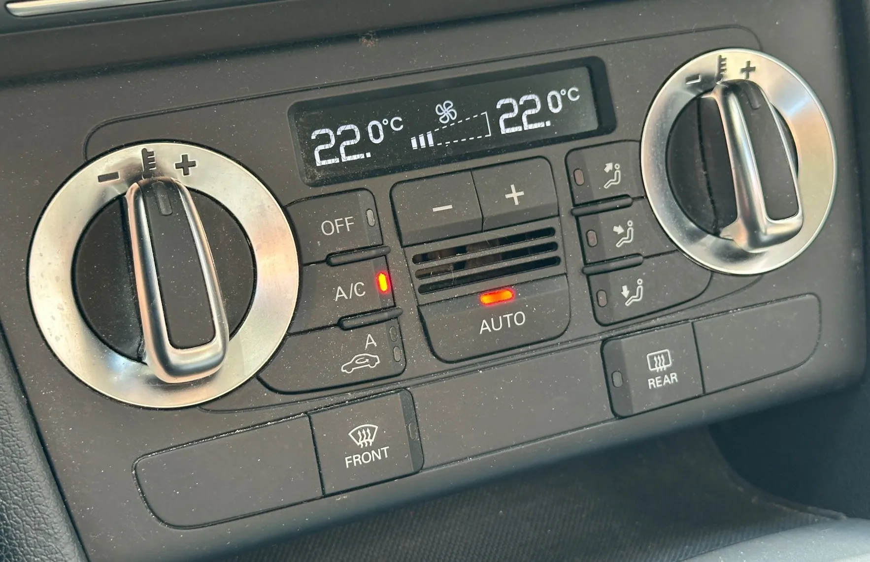 Zunanja slika - Audi Q3 - 2.0 TDI - 10