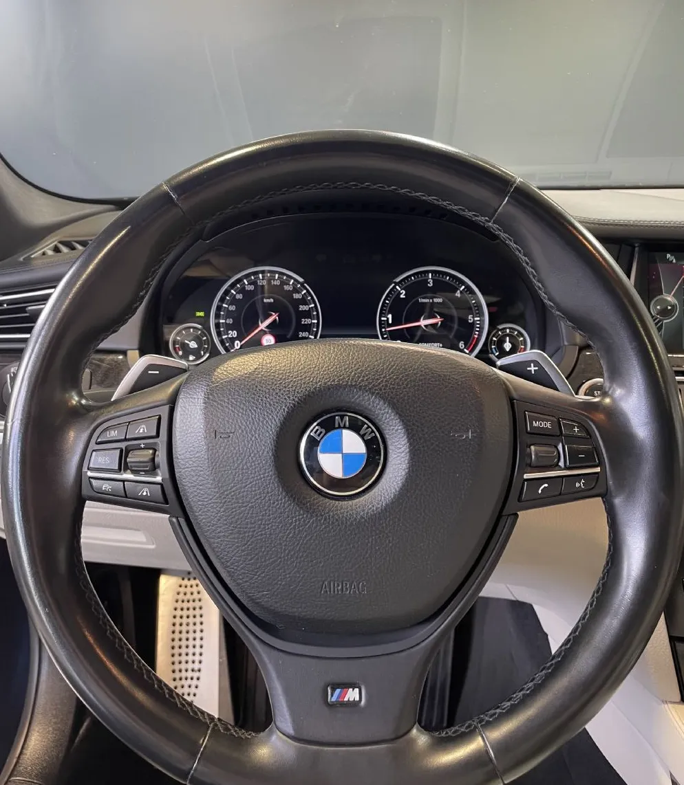Zunanja slika - BMW Serija 7 - : 750d-xDrive-M OPTIK-NAVIGACIJA-INDIVIDUAL-MEMORY - 13
