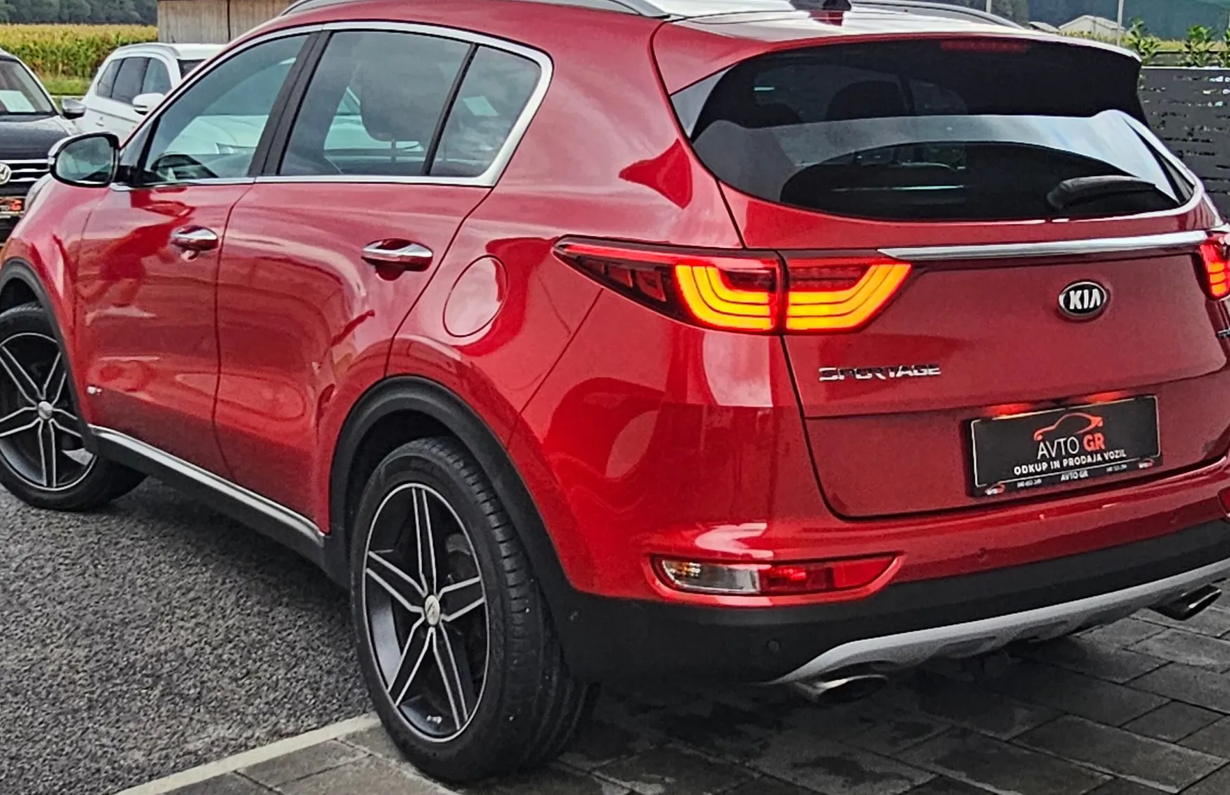 Zunanja slika - KIA Sportage - 4WD 1.6 T-GDI GT-Line Plus DCT-AVT-PANO-KAM.KLJUKA - 11
