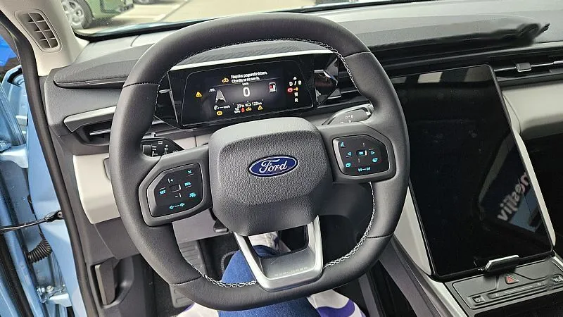 Zunanja slika - Ford Explorer EV - elektromotor 77 kWh 210 kW Select - 4