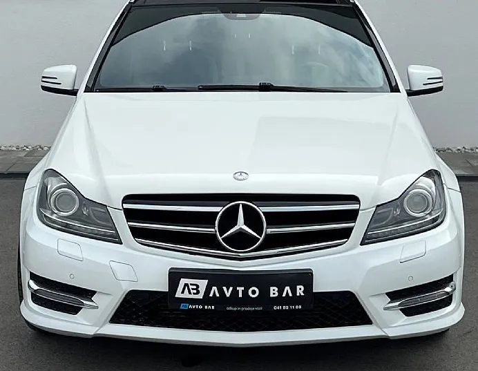 Zunanja slika - Mercedes-Benz C-Razred - C 220 CDI+AMG+EL. OKNO+XENON+NAVI - 2