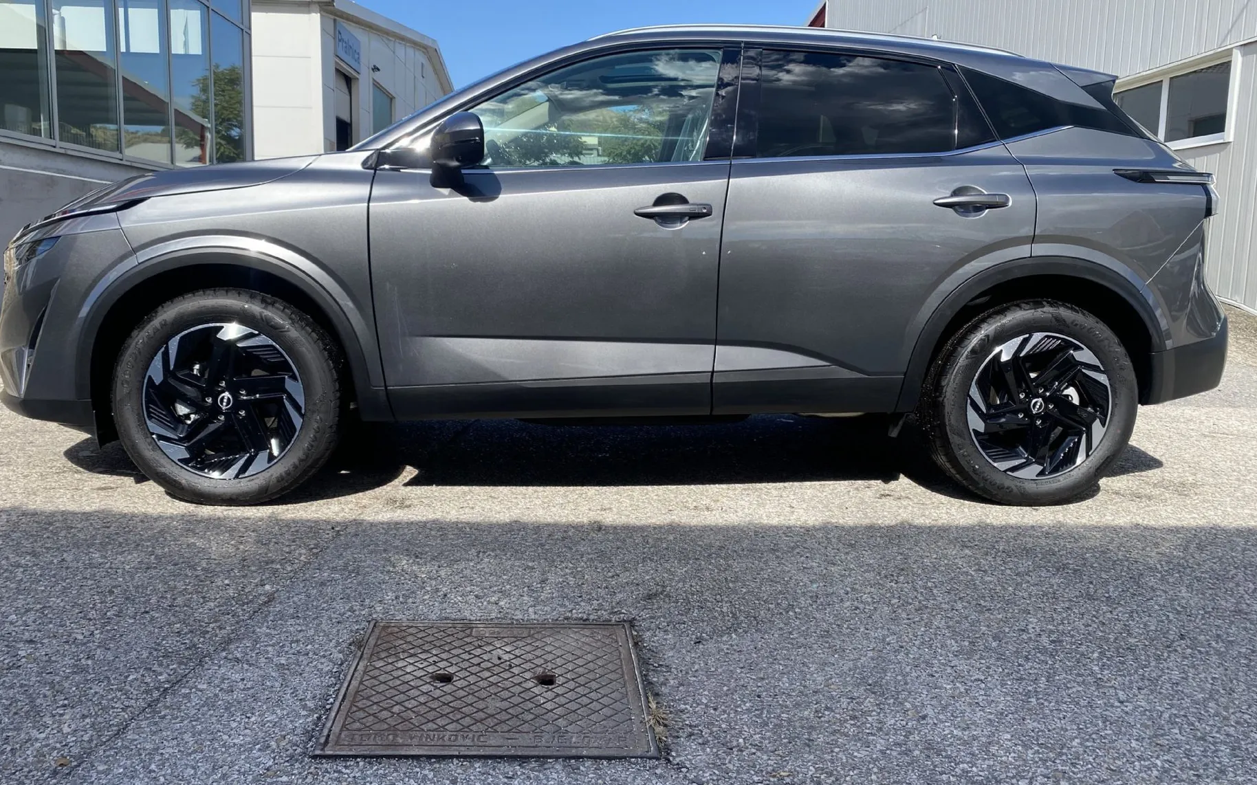Zunanja slika - Nissan Qashqai - 1.3 DIG-T 158 X-T N-CONNECTA - 16