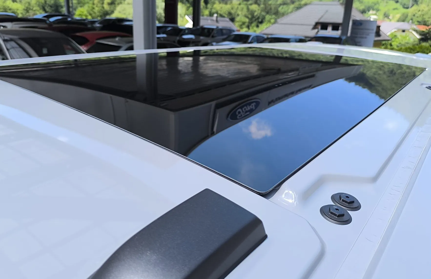 Zunanja slika - Ford Tourneo - Custom 4x4 2.0 TDCi L2H1  Titanium X A8.-PANO.- LED - VK - 15