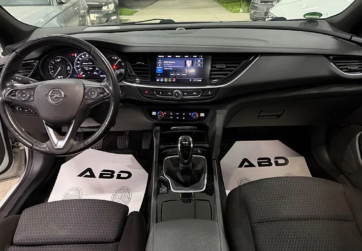 Zunanja slika - Opel Insignia - 2.0D SPORT 1.LASTNIK VIRTUAL LED KLJUKA GRETJE SED - 8