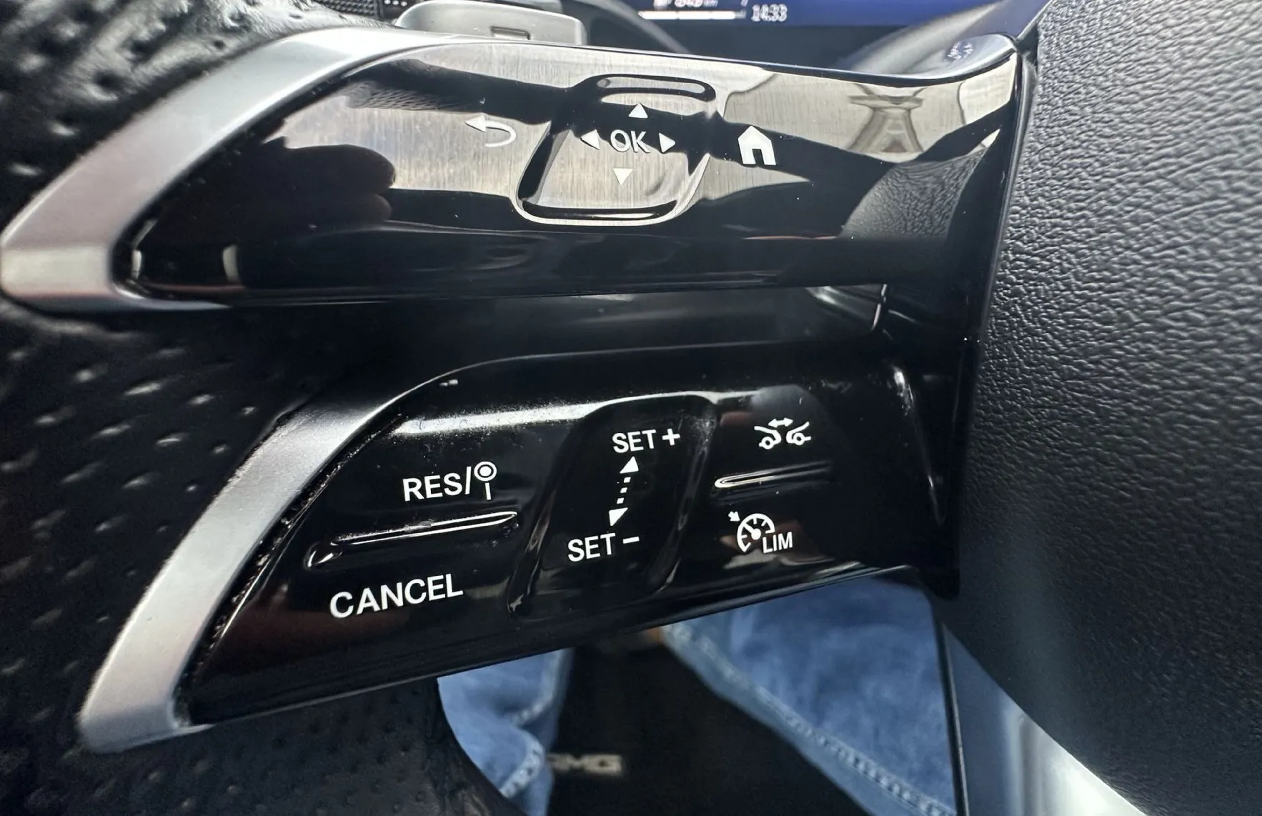 Zunanja slika - Mercedes-Benz C-Razred - C 200 T AMG Line Avt..KAMERA.USNJE.NAVI.PANORAMA - 7